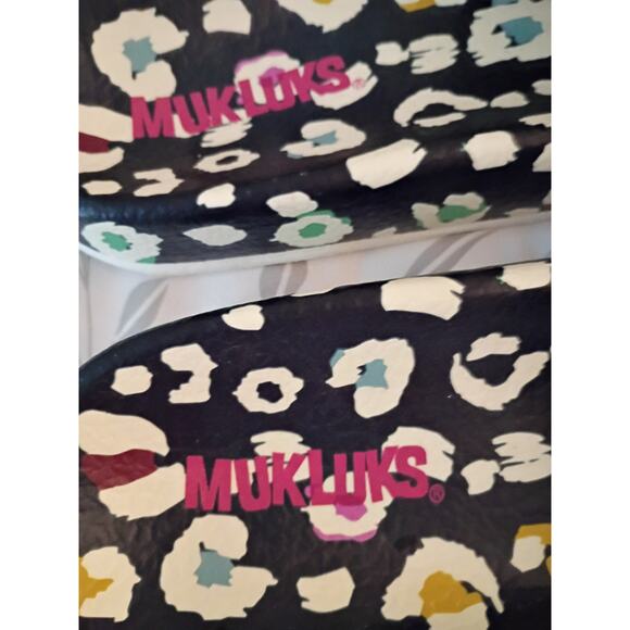 MUKLUK Women's Shoes/Sandals Size Medium 7/8 - Picture 3 of 5